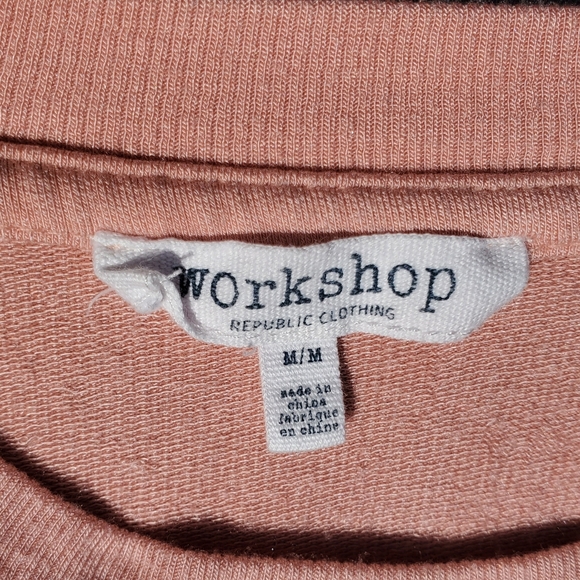 Womens top - Picture 3 of 3